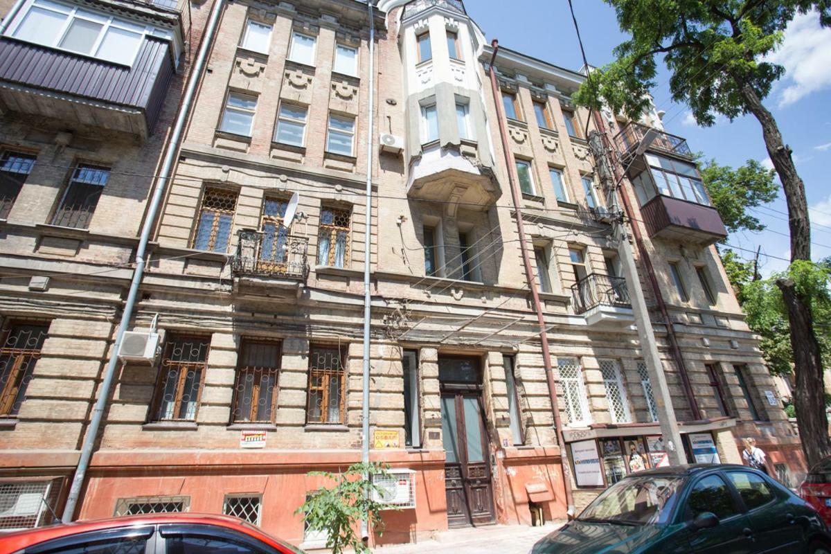 Apartment In The Center Of Jarkov Exterior foto